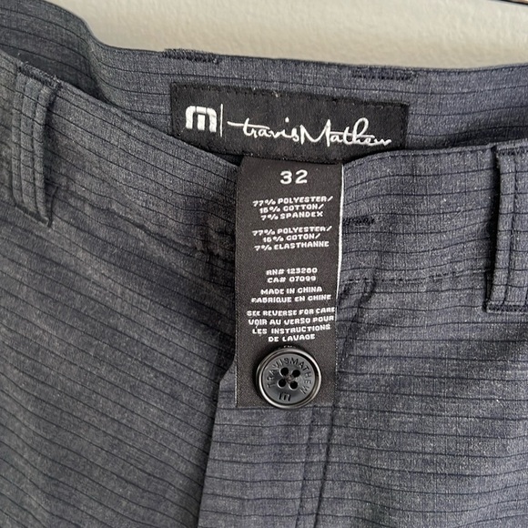TRAVIS MATHEW MENS BECK PERFORMANCE GOLF SHORTS 32 WAIST - Picture 5 of 7
